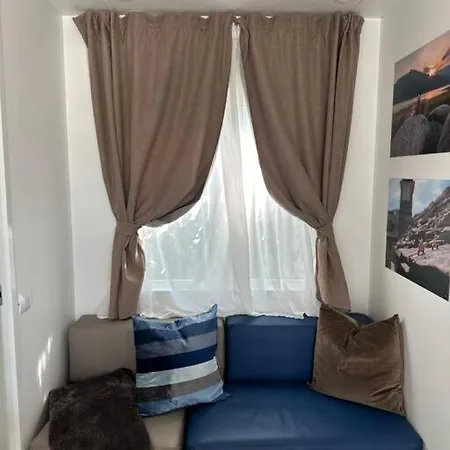 Mobile On Maggiore - Direct Access Chalet *